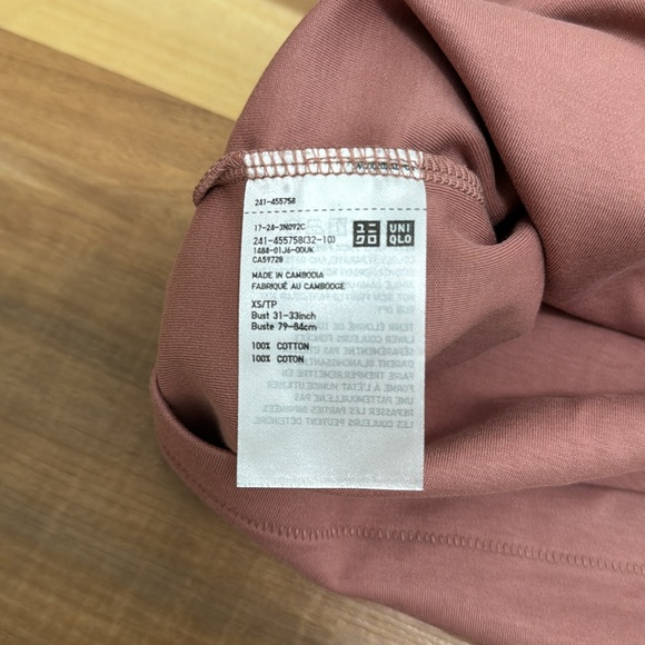 Women’s Uniqlo U Crew Neck Short Sleeve T-Shirt - pale pink - Picture 7 of 7